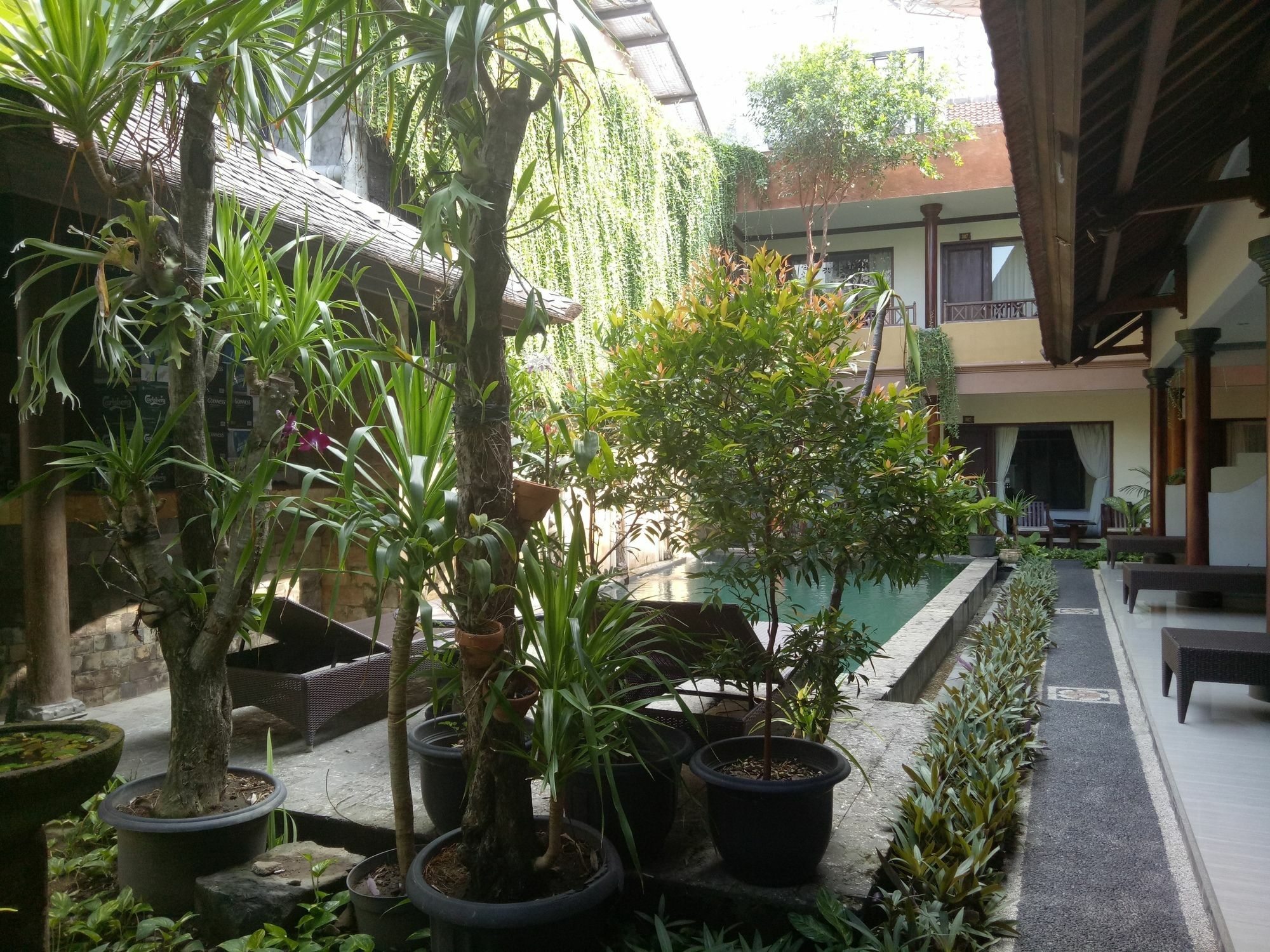 Taman Ayu Legian Hotel Exterior foto